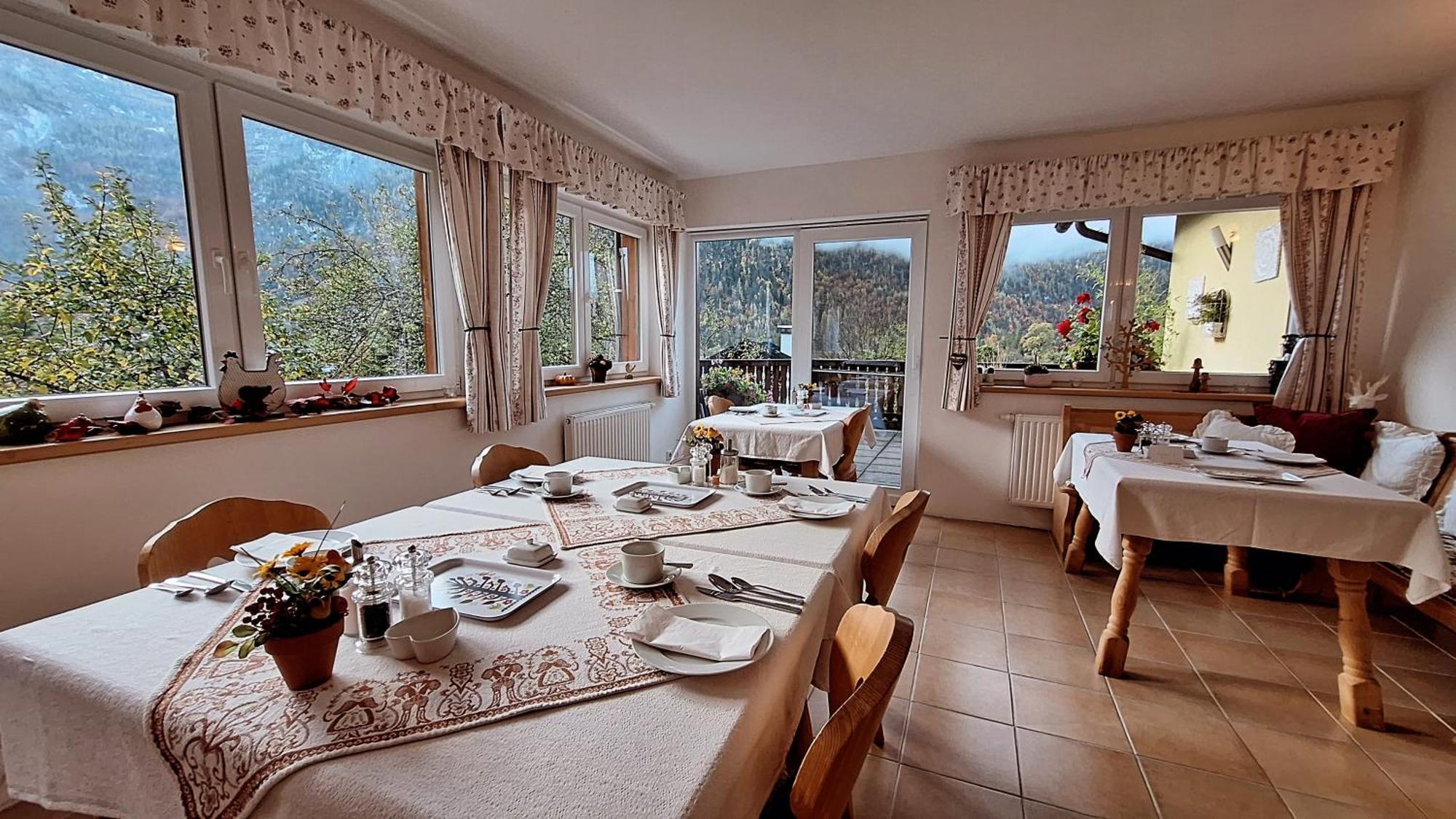 Haus Hepi Hotel Obertraun Luaran gambar